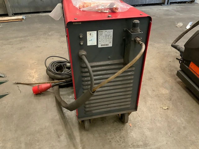 Selco sistor 82 plasmasnijmachine - afbeelding 6 van  8