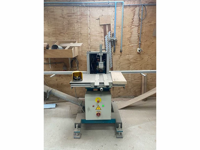 Select - 2004 - 31300 - schanierboormachine - afbeelding 2 van  3