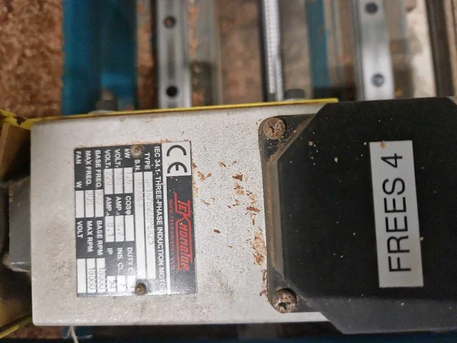 Select - 2012 - inkroosmachine voor deuren en ramen - afbeelding 26 van  27