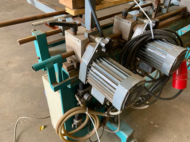Select 3103 slotenfreesmachine (4-kops) - afbeelding 12 van  26