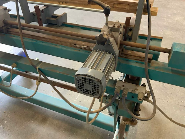 Select 3103 slotenfreesmachine (4-kops) - afbeelding 9 van  26