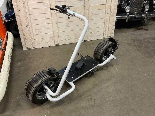 Self balancing electric moon scooter (wit) - afbeelding 1 van  10