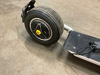 Self balancing electric moon scooter (wit) - afbeelding 6 van  10