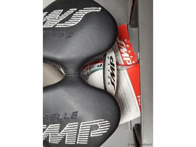 Selle smp fietszadel model f 30 c nera - afbeelding 2 van  4