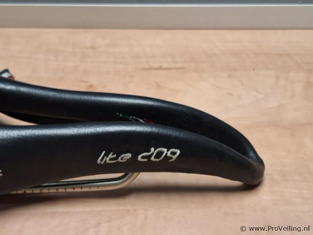 Selle smp fietszadel model lite 209 - afbeelding 4 van  5