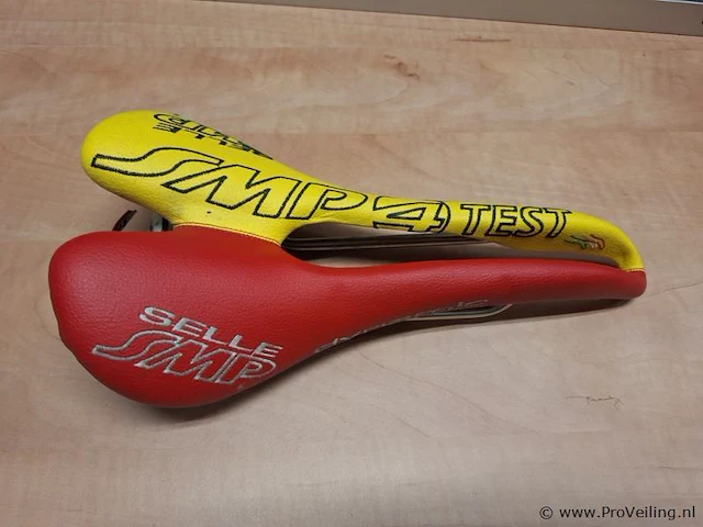 Selle smp fietszadel - afbeelding 1 van  3