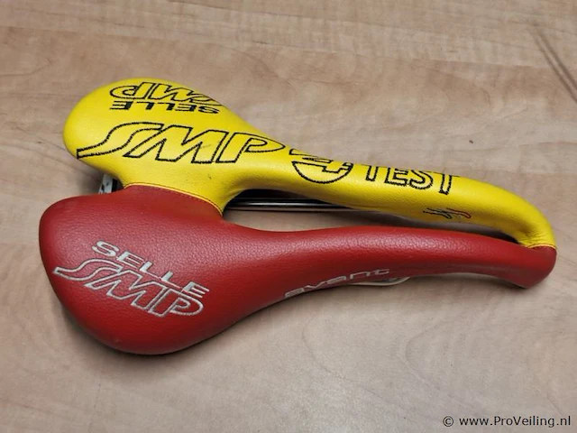 Selle smp fietszadel - afbeelding 1 van  3