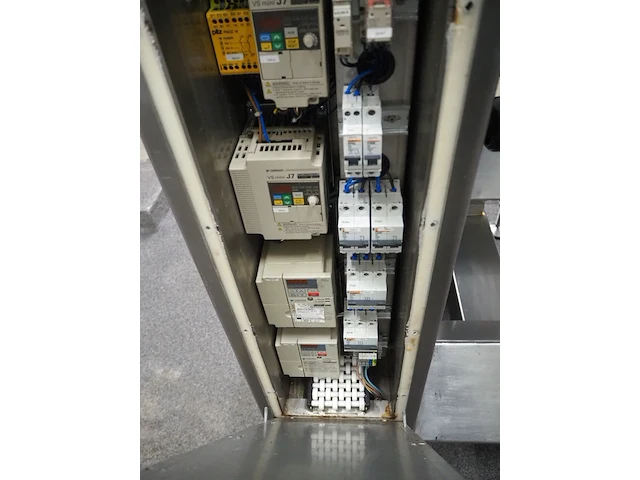 Selo - afbeelding 11 van  22