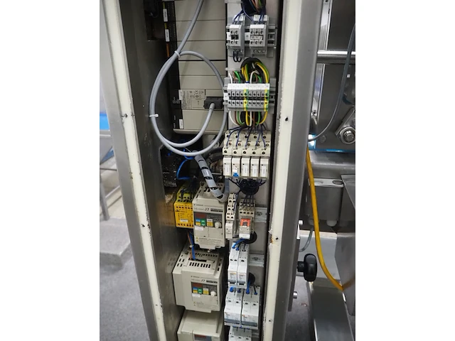 Selo - afbeelding 13 van  22