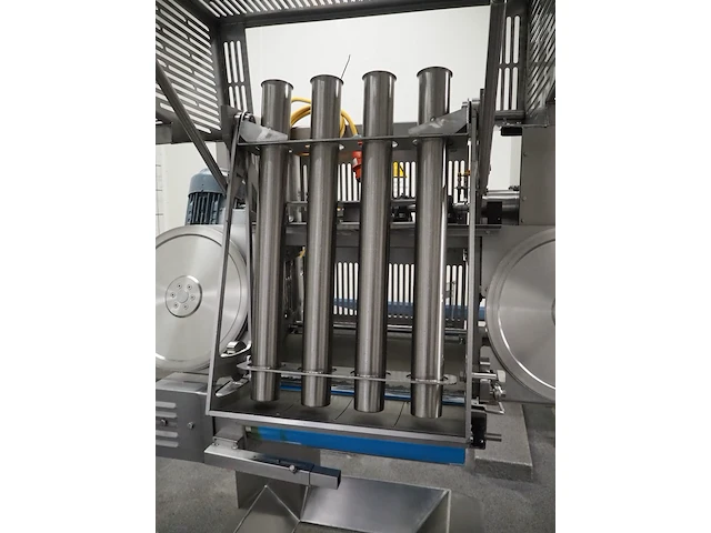 Selo - afbeelding 19 van  22