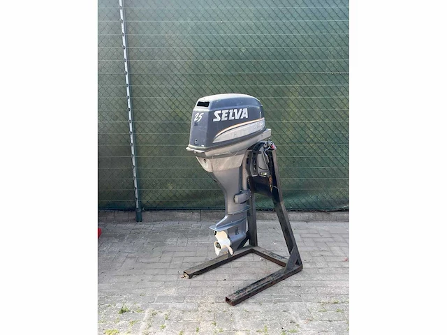 Selva / yahama - langstaart 4 takt - 25 pk - buitenboordmotor - afbeelding 1 van  1