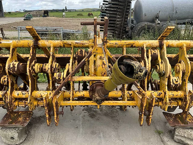 Selvatici 3012 spitmachine - afbeelding 14 van  16