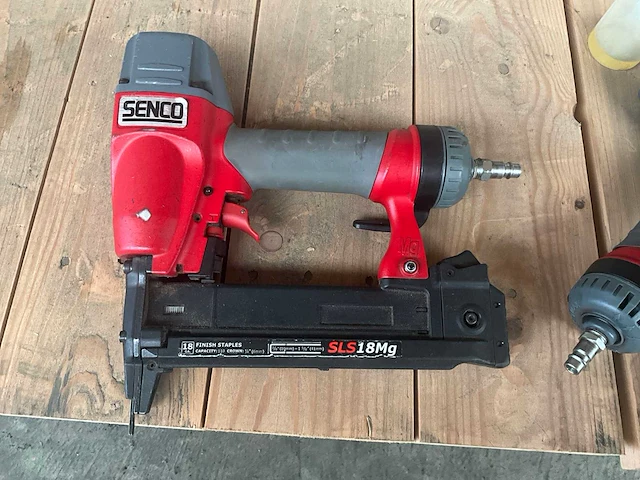 Senco sls18mg pneumatische tacker (2x) - afbeelding 3 van  4
