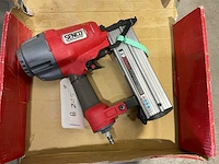 Senco tpro 65 pneumatische tacker - afbeelding 2 van  3