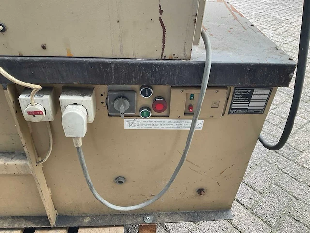 Sendi papier shredder met pers - afbeelding 4 van  4