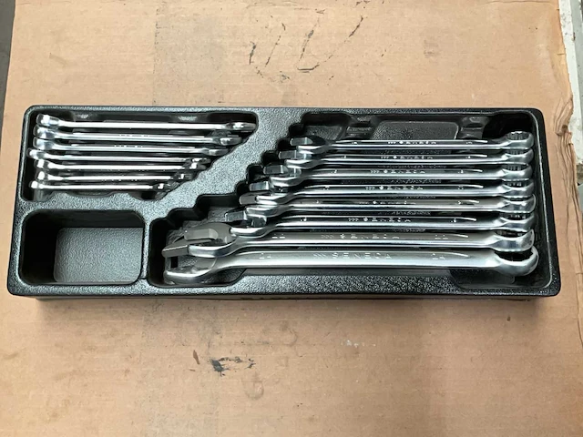 Seneca 910010-1 steekringsleutel set - afbeelding 2 van  3