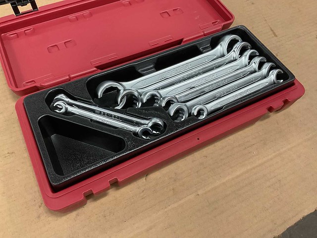 Seneca 910022 flare nut wrench set - afbeelding 1 van  5