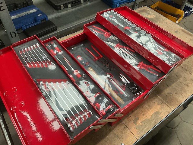 Seneca gereedschapskoffer met inhoud - afbeelding 3 van  6