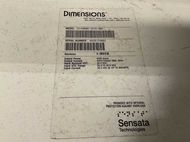 Sensata dimensions 24/6000h-3phq omvormer - afbeelding 4 van  4