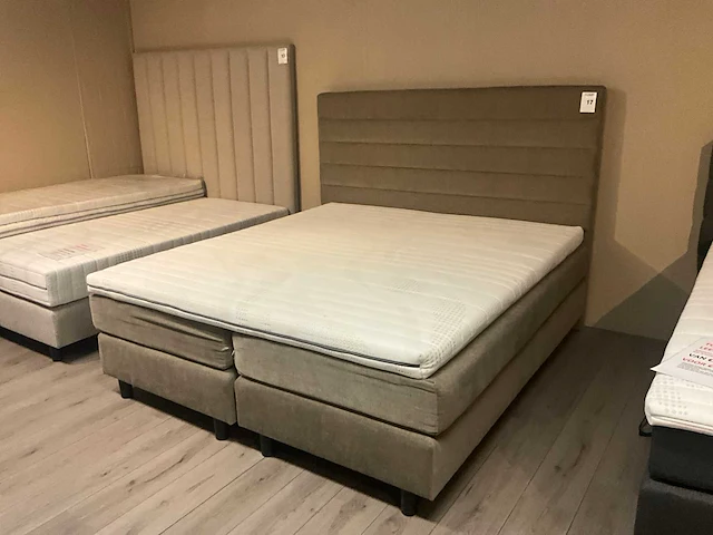 Sense (180x200) boxspring - afbeelding 1 van  6
