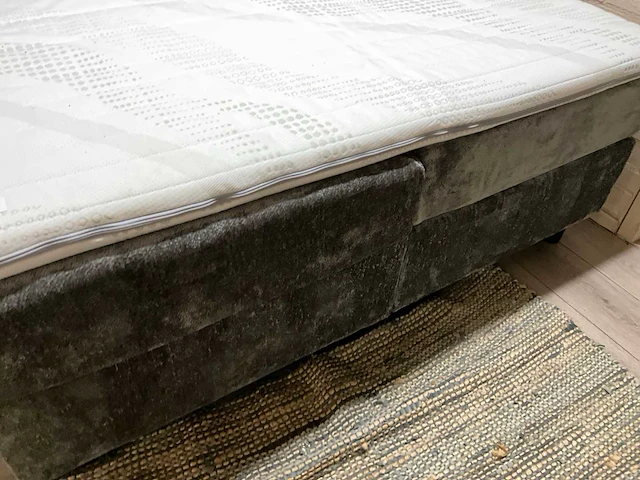 Sense geveerde boxspring - afbeelding 2 van  7