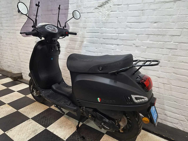 Senzo - 25 km snorscooter 4takt - rivalux s - scooter - afbeelding 3 van  7