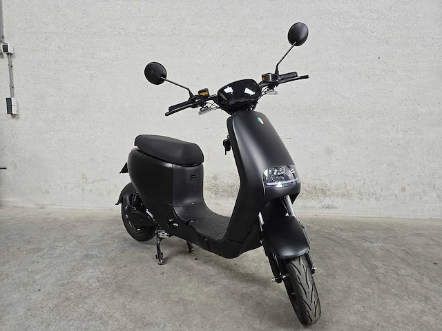 Senzo - bromscooter - balance - 45km uitvoering flj17f - afbeelding 4 van  8