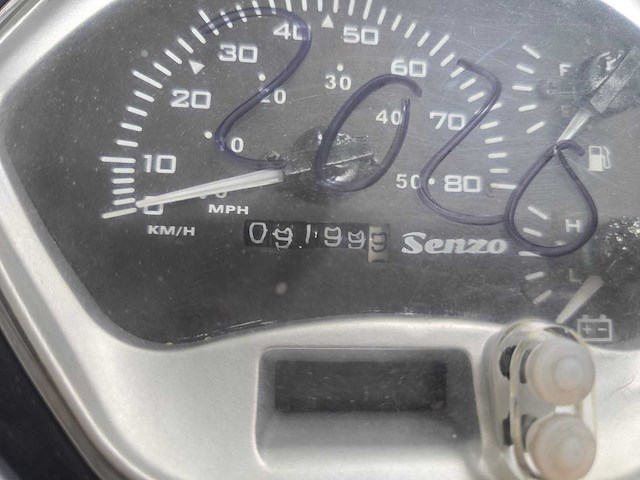 Senzo - bromscooter - riva exclusief - 4t 45km uitvoering dxv37l - afbeelding 7 van  7