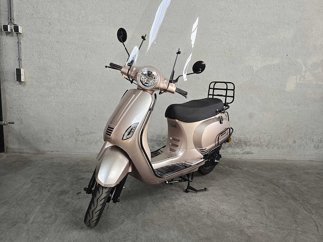 Senzo - bromscooter - rivalux - 4t 45km uitvoering fgl36t - afbeelding 3 van  7