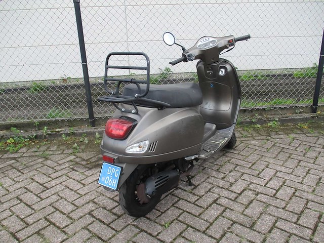 Senzo - snorscooter - rivalux - scooter - afbeelding 9 van  11