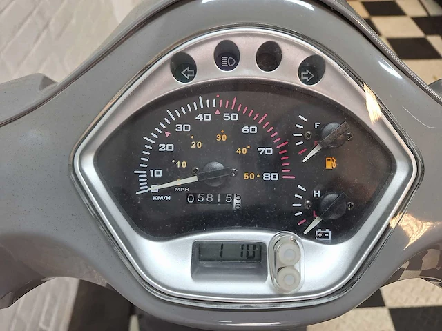 Senzo riva lux 25 km snorscooter 4takt - afbeelding 4 van  7