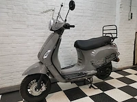 Senzo riva lux 45km bromscooter - afbeelding 2 van  7
