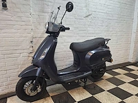 Senzo riva lux r 25 km snorscooter 4takt - afbeelding 2 van  7