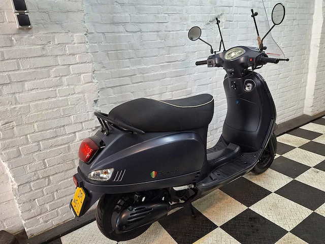 Senzo riva s 45 km bromscooter 4takt - afbeelding 5 van  7