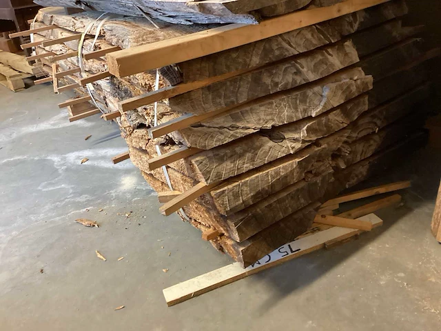 Sequoia kd ovengedroogd 2650x1050x4500 schaaldeel (7x) - afbeelding 1 van  5