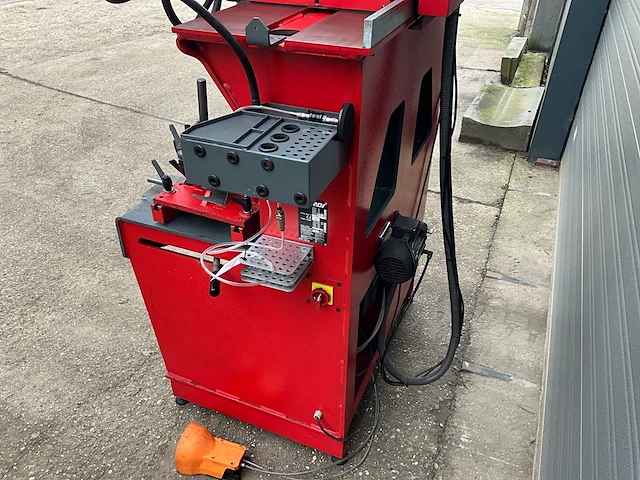 Serdi 3.0 klepzitting bewerkingmachine - afbeelding 20 van  24