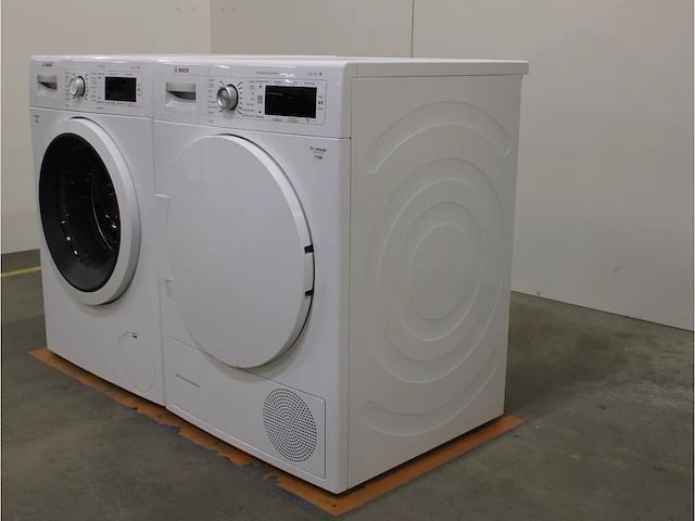 Serie|8 varioperfect wasmachine & bosch serie|8 selfcleaning condenser droger - afbeelding 7 van  8