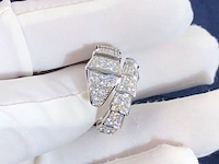 Serpenti viper ring 18 karat white gold full pave diamond , bvlgari , 2018 - afbeelding 1 van  9