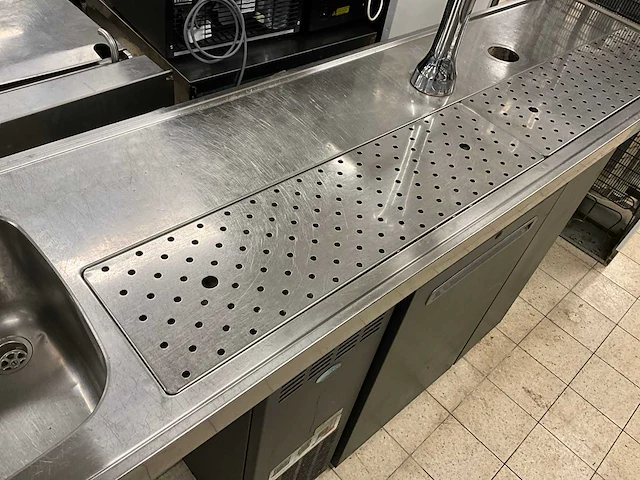 Serrco - sfk-6 e-l - barkoeling met tapblad en tapzuil - afbeelding 13 van  13