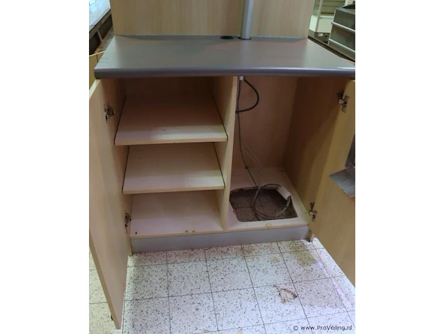 Serveerstation v.v. afvalsysteem - 100x65x125cm - afbeelding 3 van  5