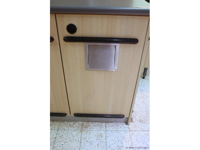 Serveerstation v.v. afvalsysteem - 100x65x125cm - afbeelding 4 van  5