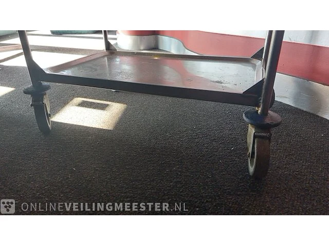 Serveerwagen - afbeelding 3 van  3