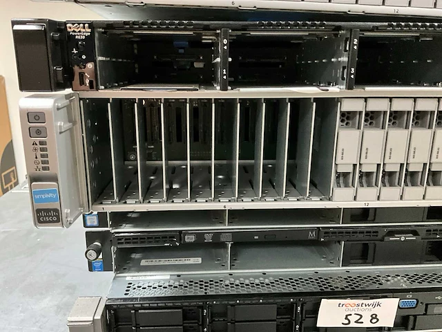 Server - cisco - ucs c240 m4 - 2x e5-2660 v3 - afbeelding 2 van  4