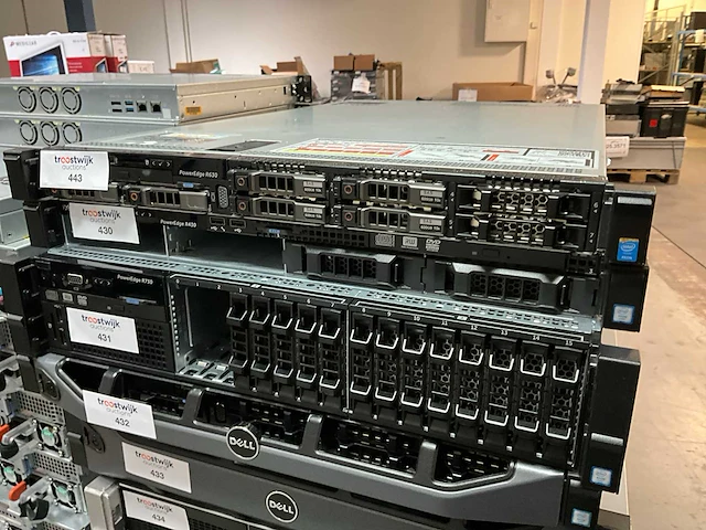 Server - dell - r430 - cto - afbeelding 1 van  2