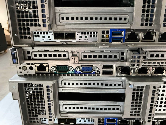 Server - dell - r630 - 2x e5-2640 v3 - afbeelding 5 van  6
