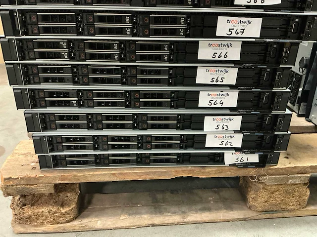Server - dell - r640 - gold 6130 - afbeelding 3 van  3