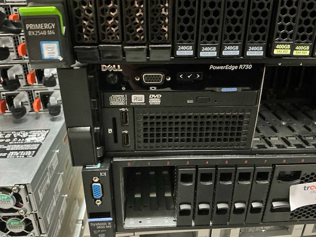 Server - dell - r730 - 2x e5-2678 v3 - afbeelding 2 van  3