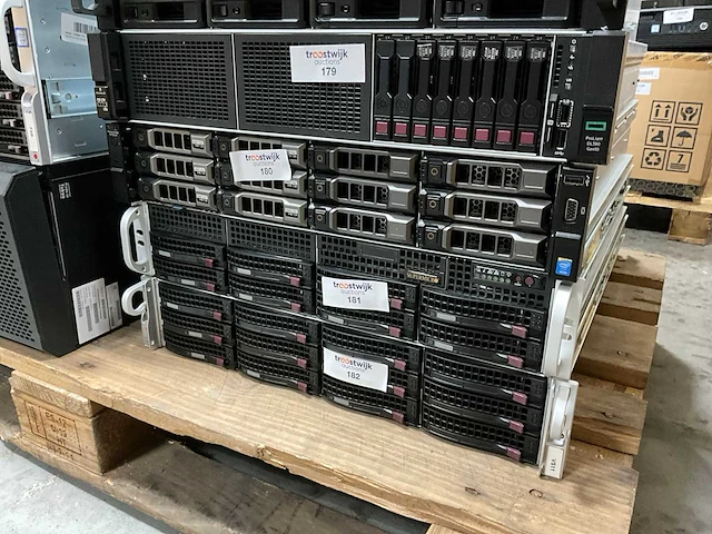 Server - dell - r730xd - e5-2630 v3 - afbeelding 1 van  2