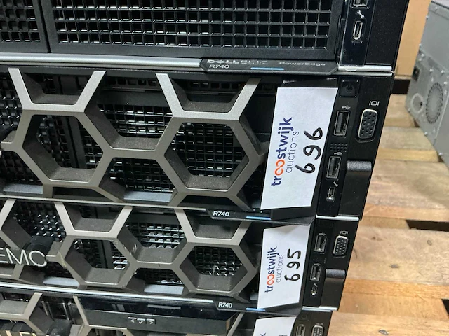 Server - dell - r740 2x gold 5115 - afbeelding 2 van  4