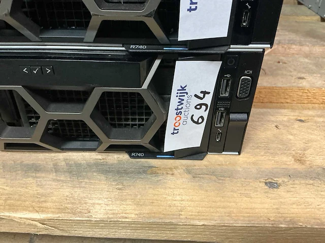Server - dell - r740 2x gold 5127 - afbeelding 2 van  4